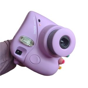 EUC Instax Mini 7+ Lavender
